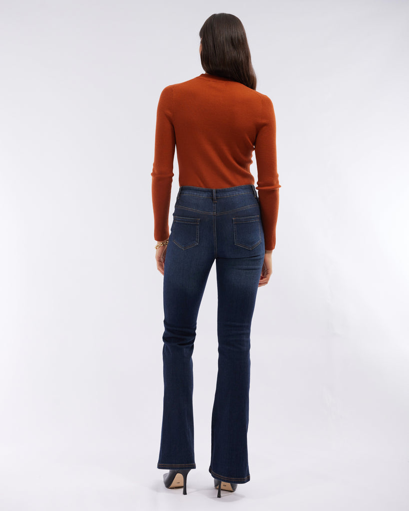Hunter Flare Jeans - Denim - Second Image