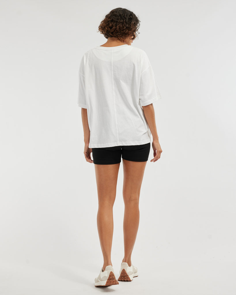 Leah Boyfriend Tee - White - Second Image