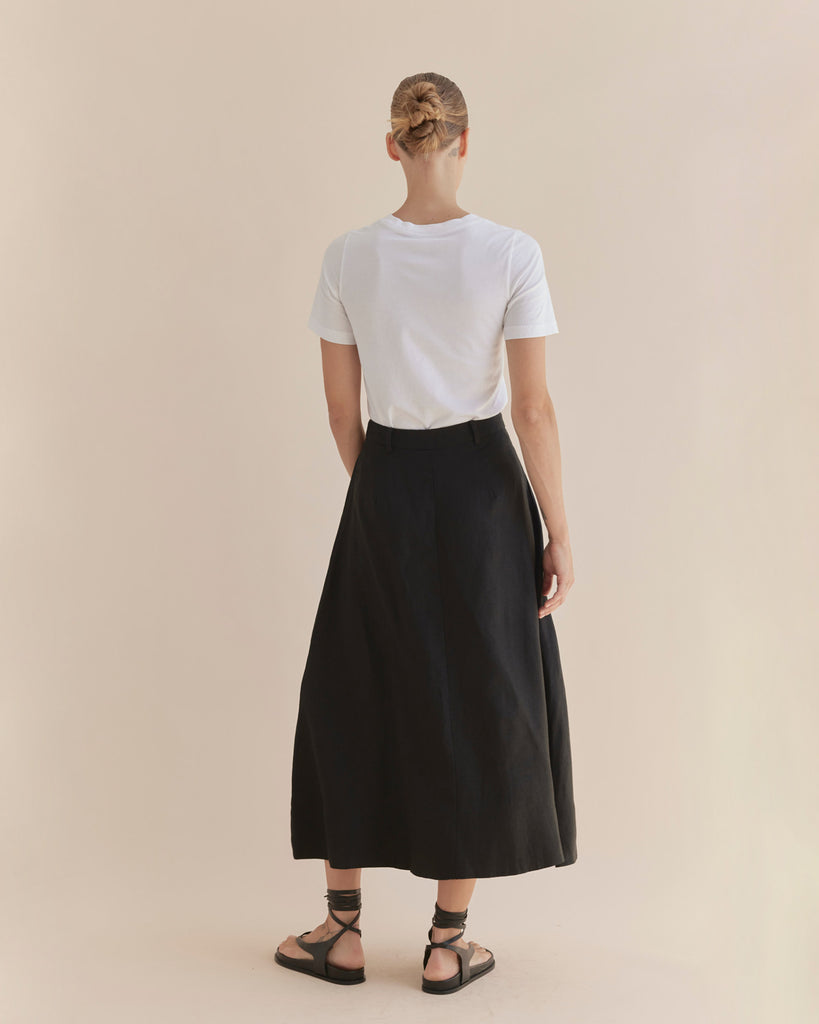 Barossa Linen Skirt - Black - Second Image