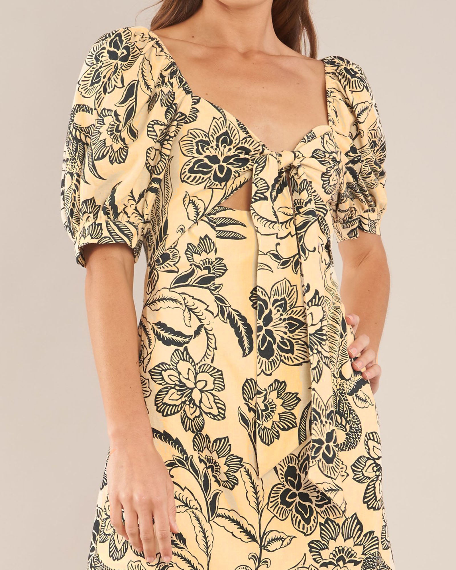 Ambra Linen Mini Dress – Amelius